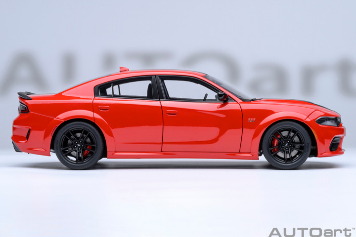 1/18 AUTOart Dodge Charger Scat Pack Widebody (Torred Red) Car Model