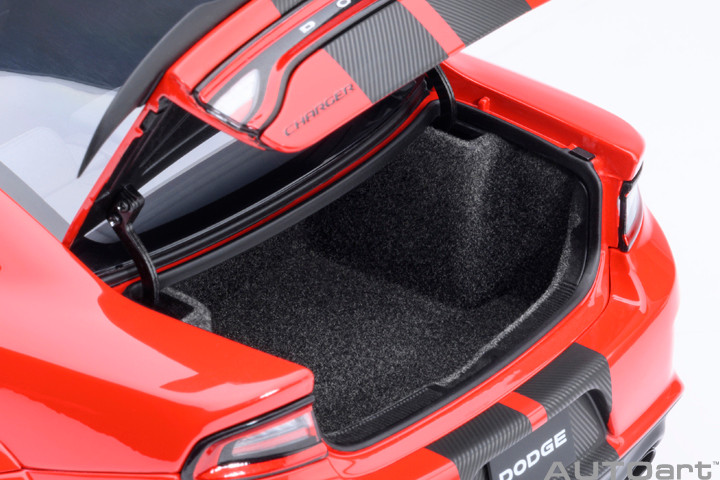 1/18 AUTOart Dodge Charger Scat Pack Widebody (Torred Red) Car Model