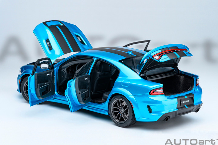 1/18 AUTOart Dodge Charger SRT Hellcat Redeye Jailbreak (B5 Blue) Car Model