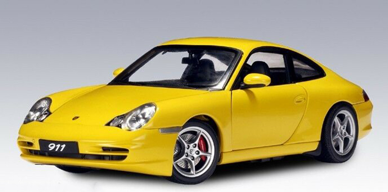 A 1/18 AUTOart 2001 Porsche 911 Carrera Coupe (996) (Yellow