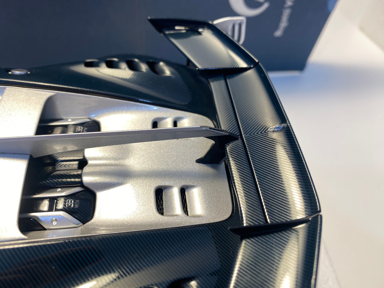 DEFECT USED CONDITION AS-IS 1/18 AUTOart Bugatti Vision Gran Turismo (Silver & Blue Carbon) Car Model