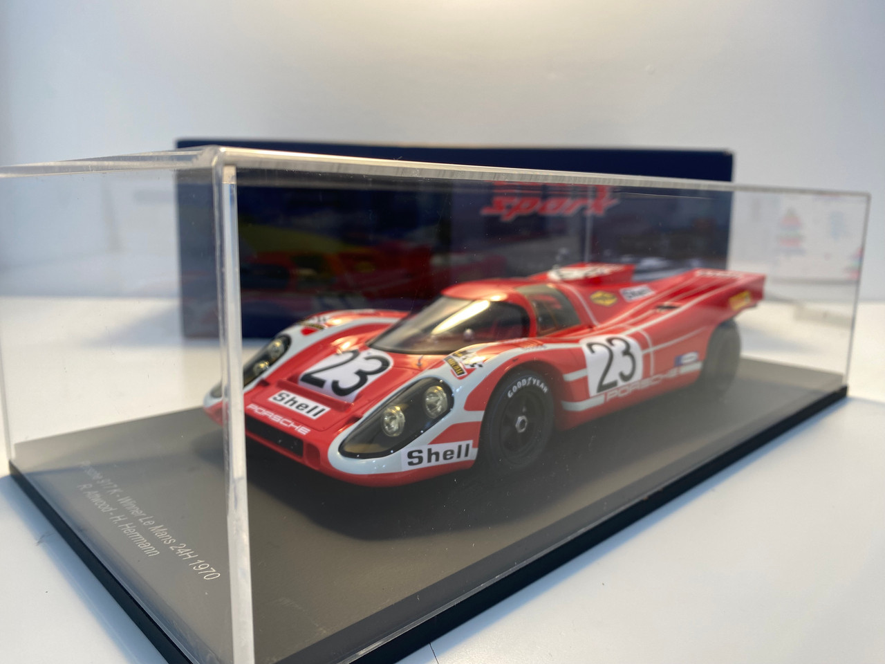 DEFECT AS-IS 1/18 Spark Porsche 917 K No.23 Winner 24H Le Mans 1970 R. Attwood - H. Herrmann Car Model