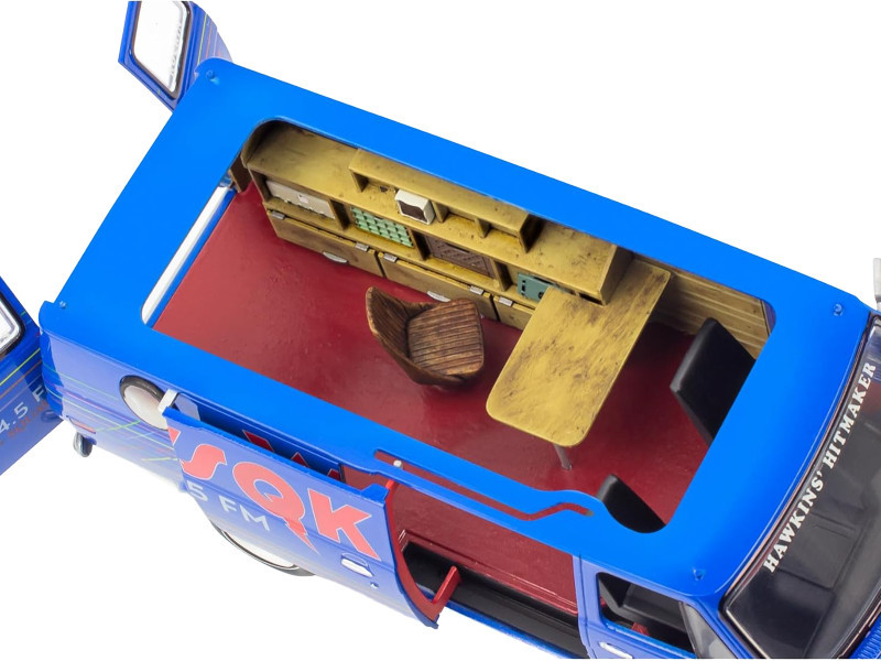 Level 3 Model Kit 1977 GMC "WSQK Squawk" Van "Stranger Things" (2016-2025) TV Series 1/25 Scale Model by Revell