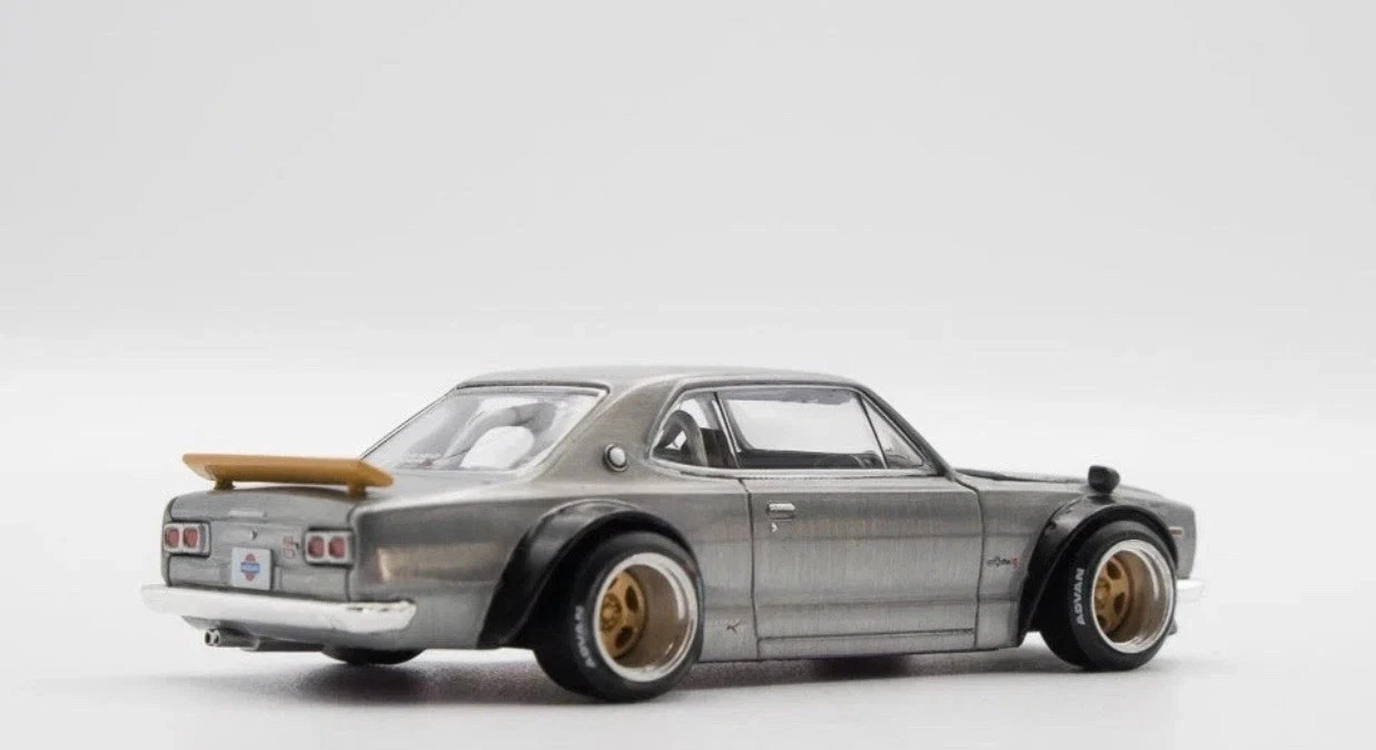 CHASE CAR 1/64 Kaido House Nissan Skyline 2000 GT-R (KPGC10) Kaido Street V2 (Raw Metal Silver) Diecast Car Model