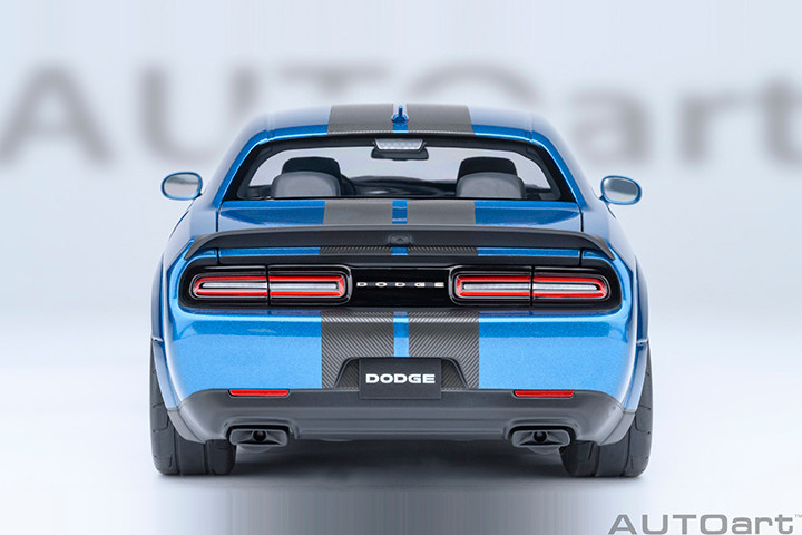 1/18 AUTOart 2023 Dodge Challenger SRT Super Stock (Frostbite Blue) Car Model