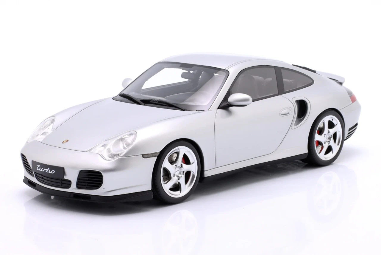 1/18 GT Spirit 2001 Porsche 911 (996.2) Turbo (Polar Silver) Car Model