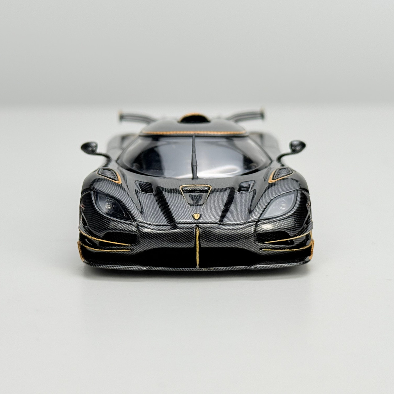 1/43 Frontiart Koenigsegg Agera RS Phoenix Carbon Gold Car Model