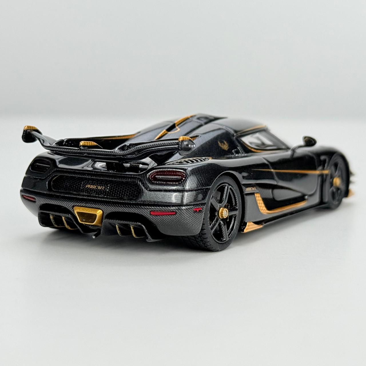 1/43 Frontiart Koenigsegg Agera RS Phoenix Carbon Gold Car Model