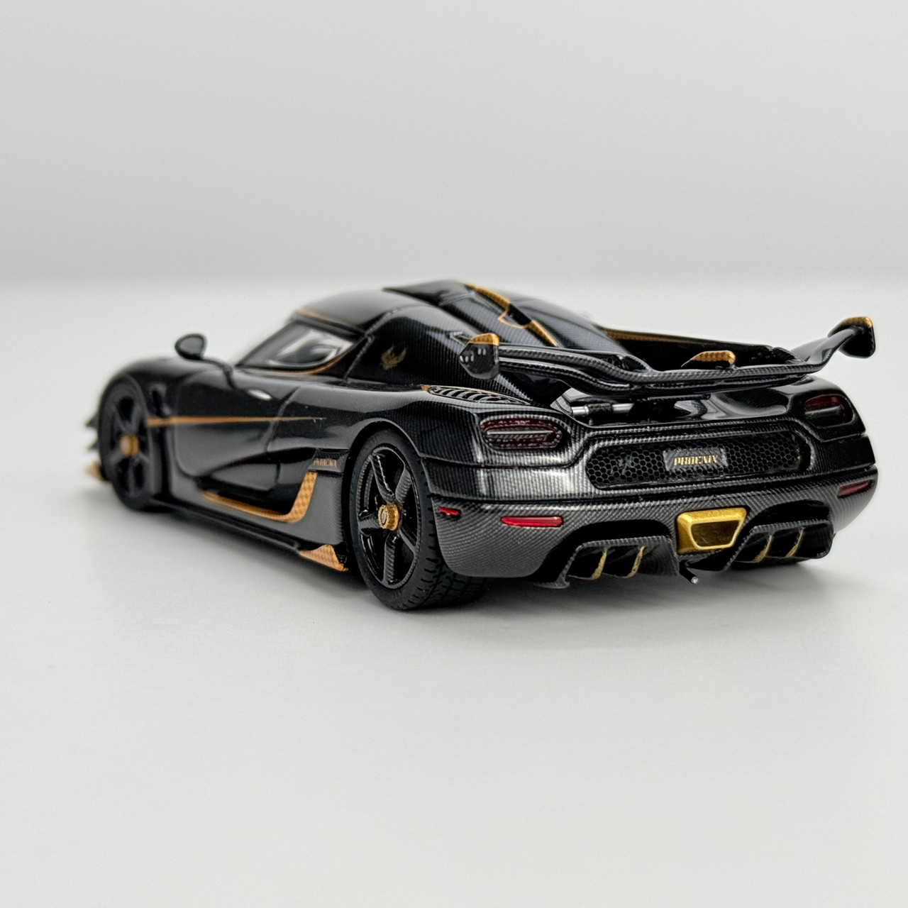 1/43 Frontiart Koenigsegg Agera RS Phoenix Carbon Gold Car Model