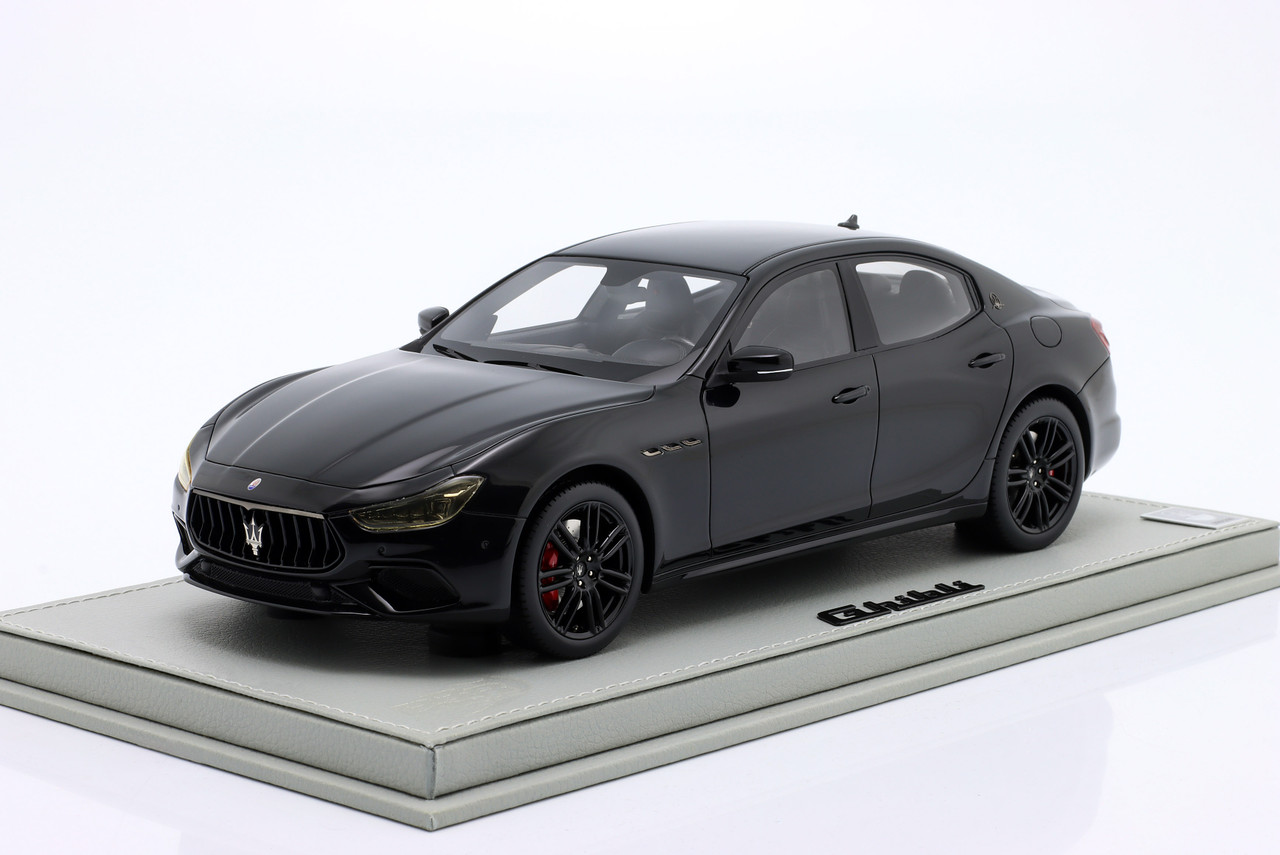 1/18 BBR 2019 Maserati Ghibli (Black) Car Model - LIVECARMODEL.com