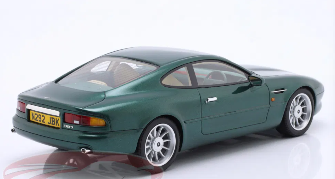 GUILOY製 アストン・マーチンDB7 マルーンカラー 1/18 中古品 GUILOY製