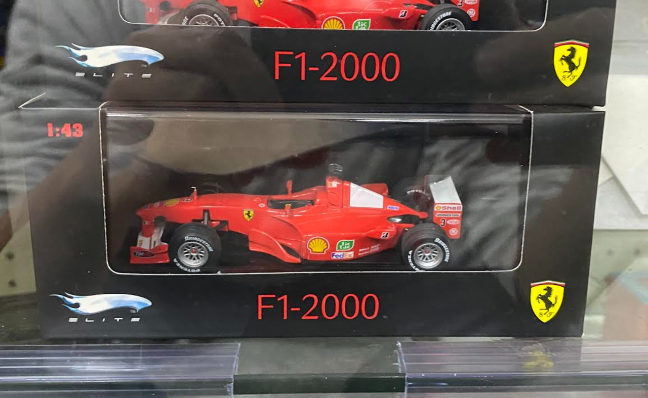 1/43 Hot Wheels Elite 2000 Formula 1 F1-2000 Michael Schumacher Car Model