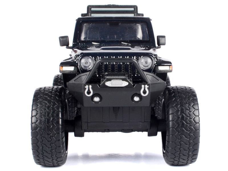 2021 Jeep Gladiator Rubicon Off-Road Pickup Truck Black with Matt Black Top "Off Road" Series 1/27 Diecast Model Car by Motormax
