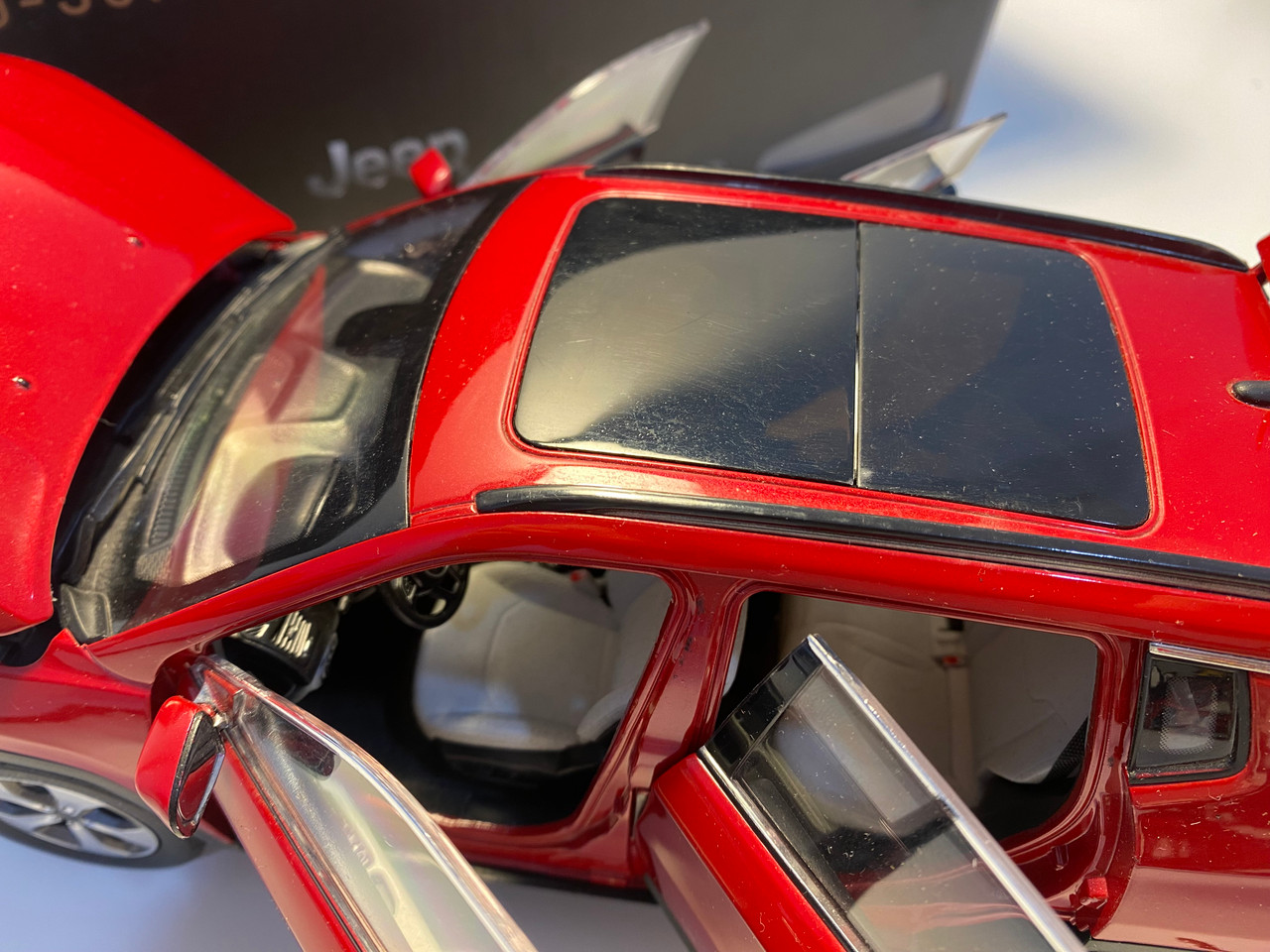 AS-IS 1/18 Dealer Edition Jeep Compass (Red) Diecast Car Model