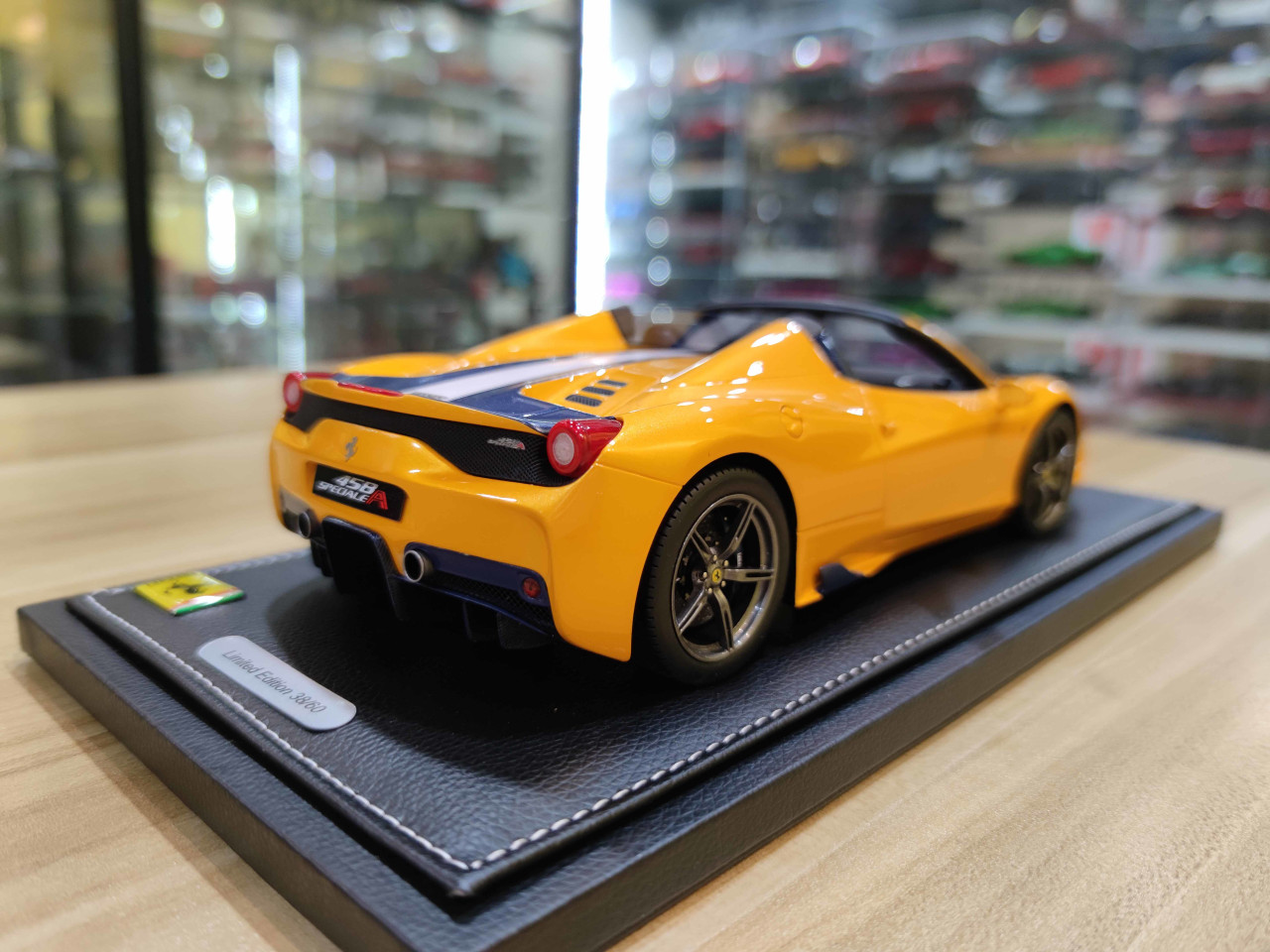 1/18 BBR Ferrari 458 Speciale Aperta Speciale A (Yellow w/ Blue/White Stripes) Resin Car Model Limited 60 Pieces