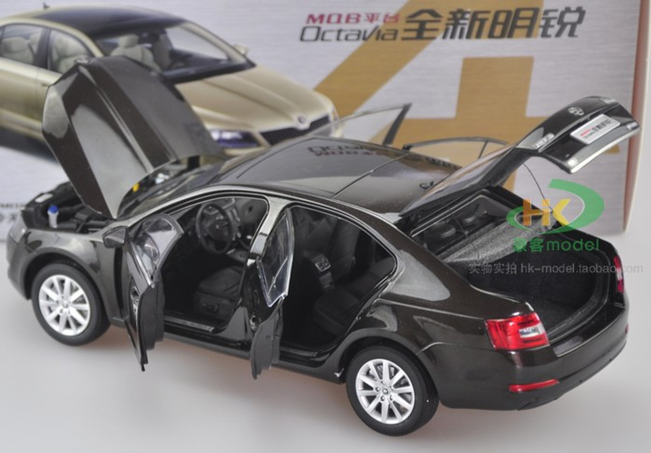 1/18 Dealer Edition SKODA OCTAVIA (Black) Diecast Car Model