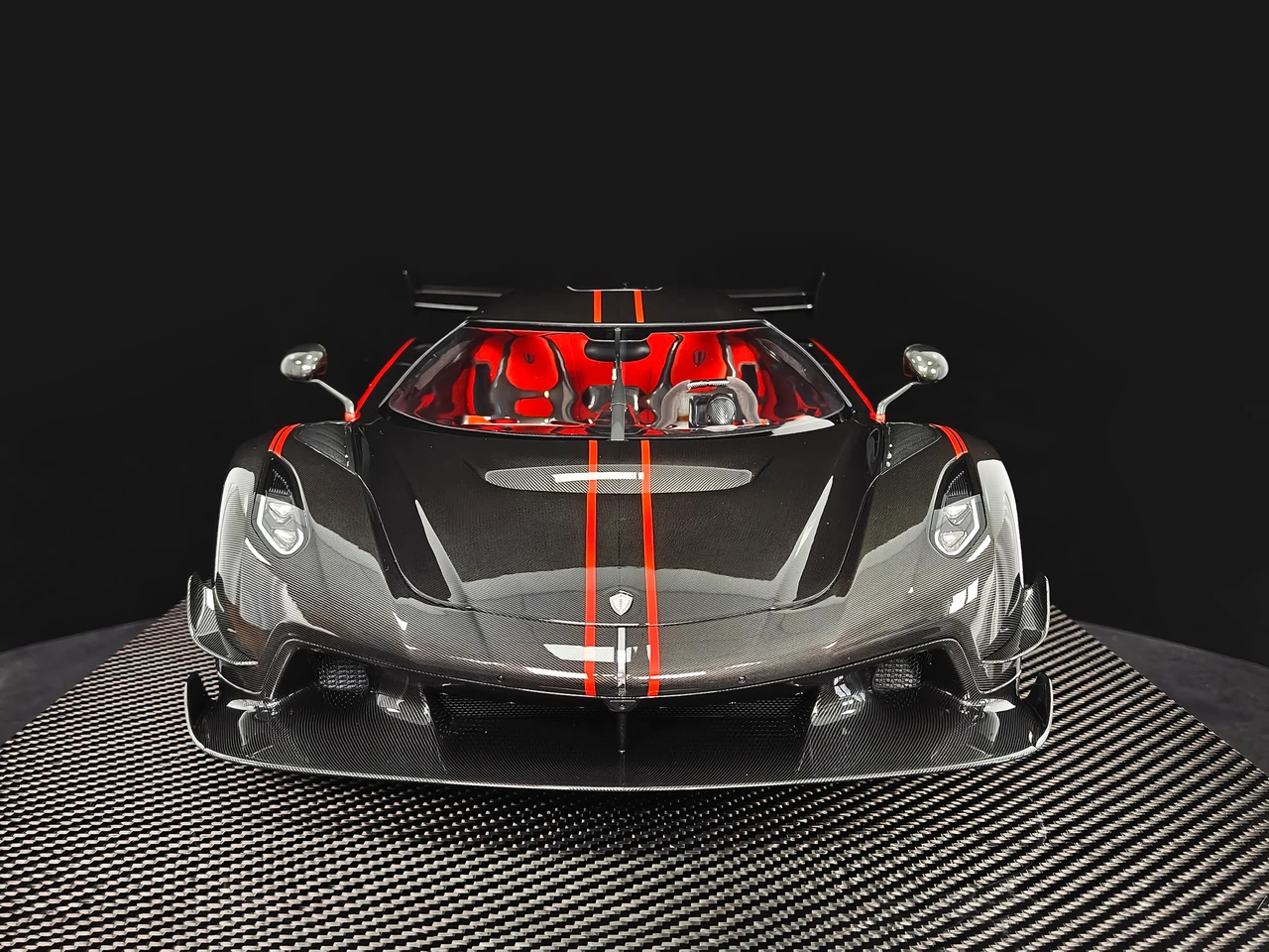 1/8 Frontiart Koenigsegg Jesko 7395 Clear Carbon Black Car Model Limited 30 Pieces