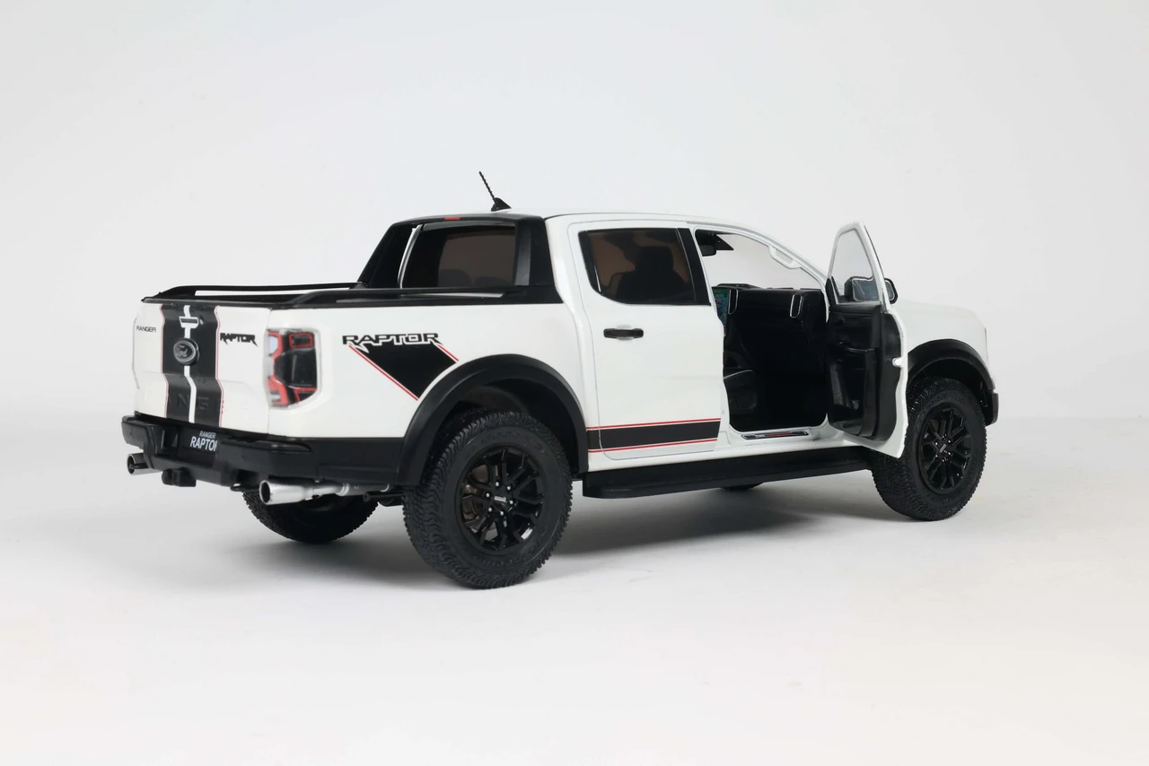 1/18 Solido 2024 Ford Ranger Raptor (Ice White) Diecast Car Model