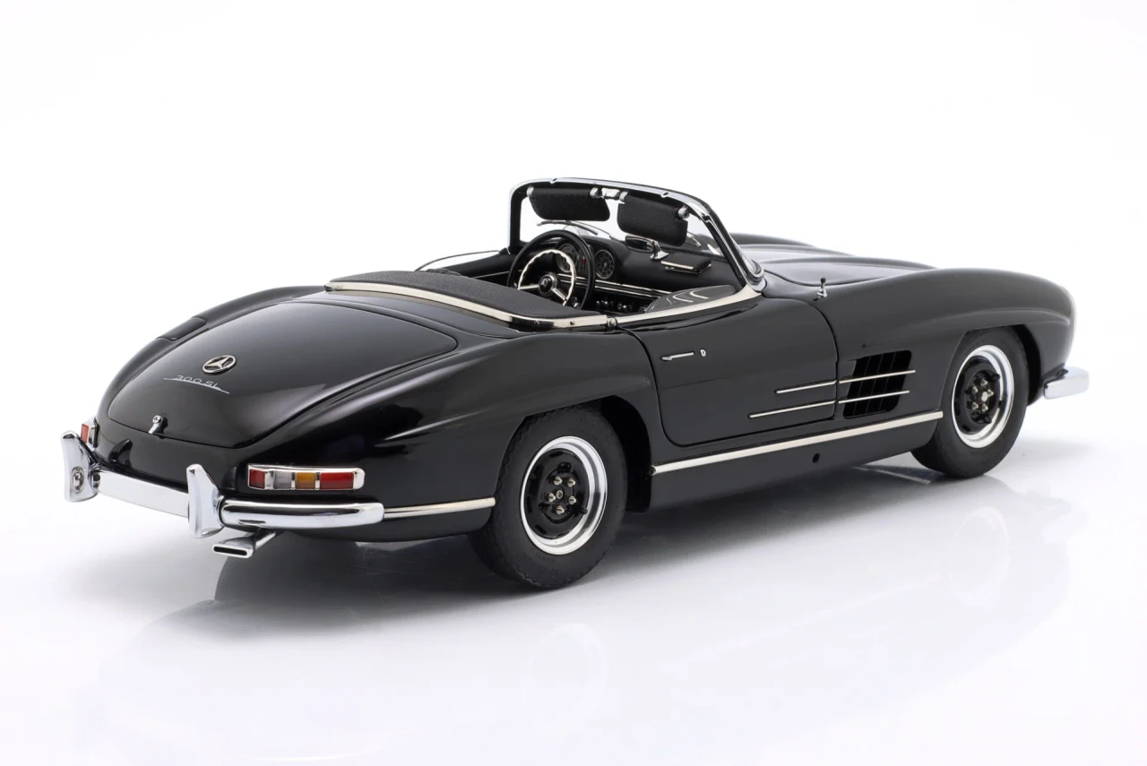 1/18 CMC Mercedes-Benz 300 SL W198 (Black) with Functional Side Windows Diecast Car Model