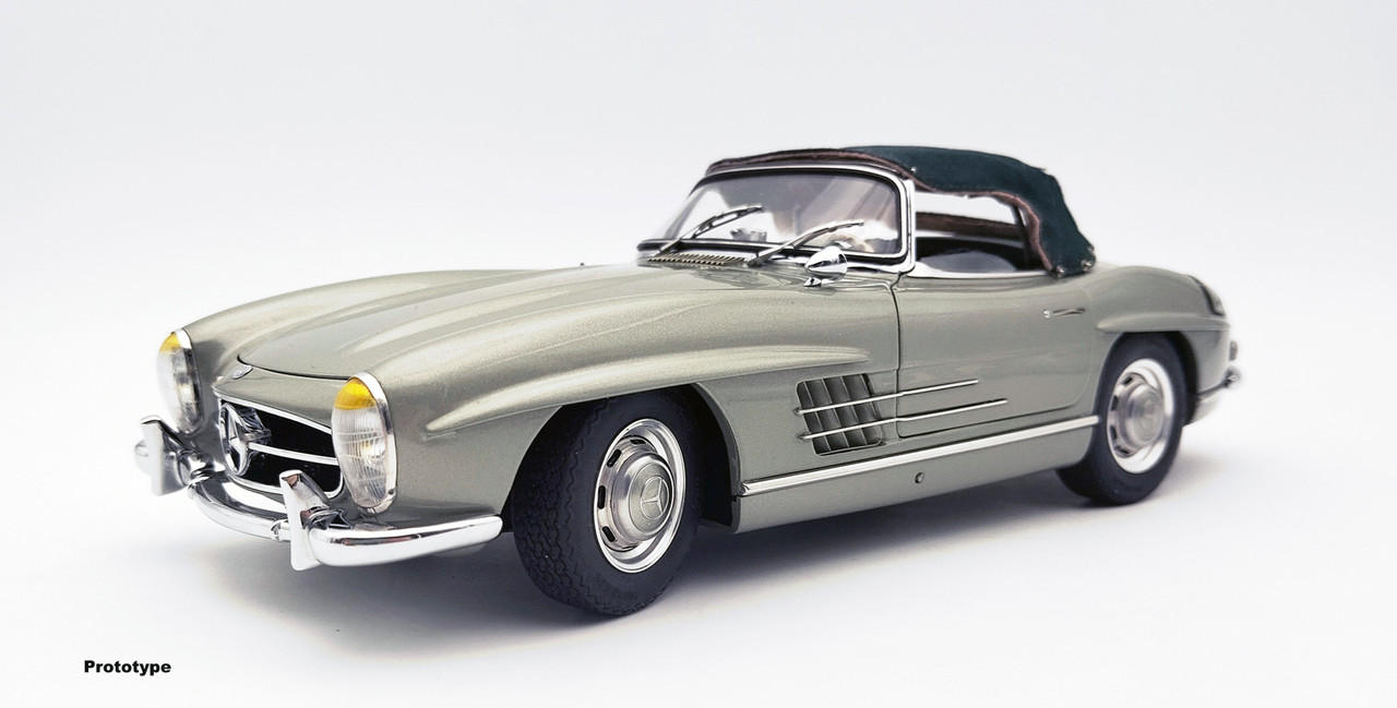 1/18 CMC Mercedes-Benz 300 SL W198 (Light Green) with Functional Soft Top Roof Diecast Car Model