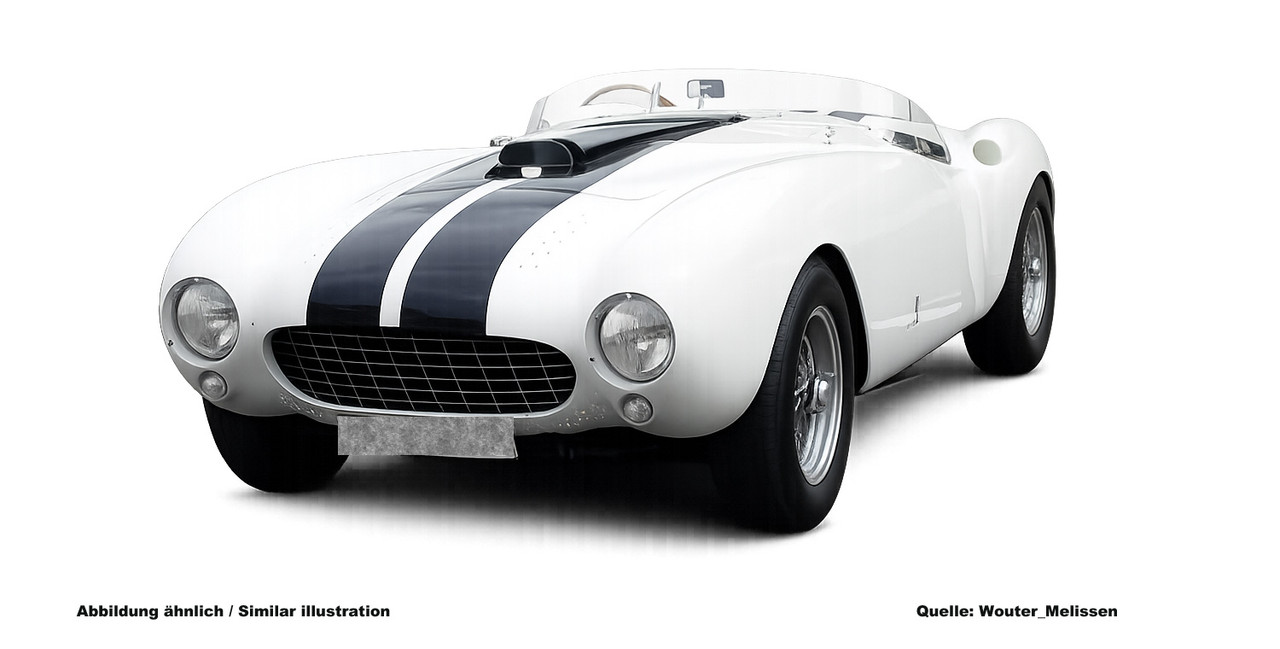 1/18 CMC Ferrari 375 MM Spider (White with Blue Stripes) Various Races Masten Gregory Diecast Car Model