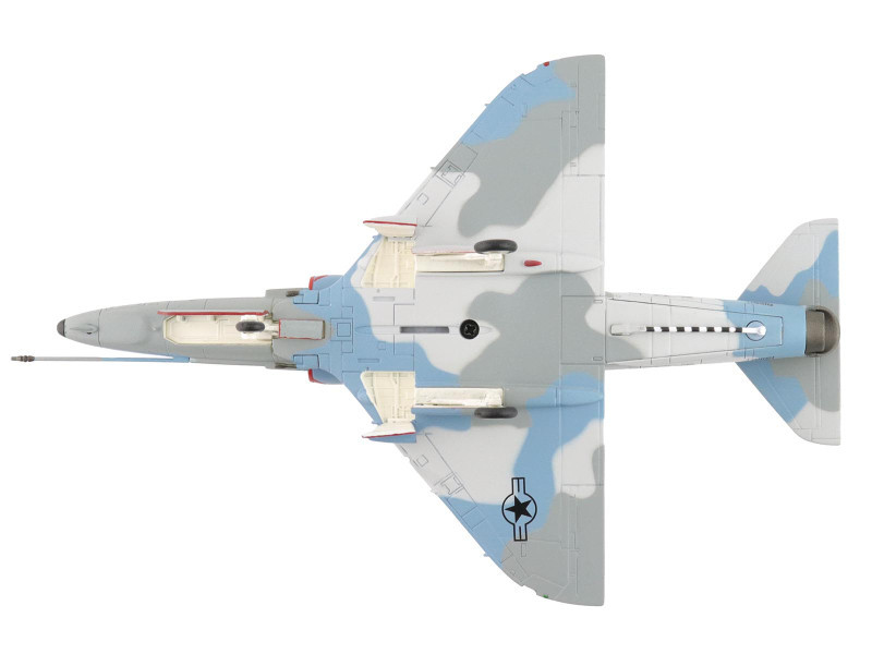 Douglas A-4E Skyhawk Aircraft "151118 Aggressor Scheme VA-43" (1975) United States Navy "Air Power Series" 1/72 Diecast Model by Hobby Master
