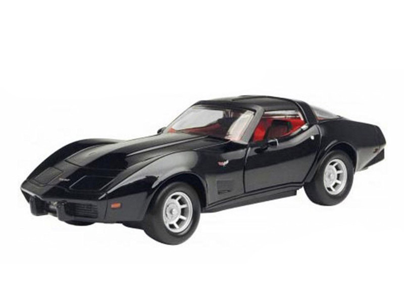 1979 Chevrolet Corvette Black 1/24 Diecast Car Model by Motormax