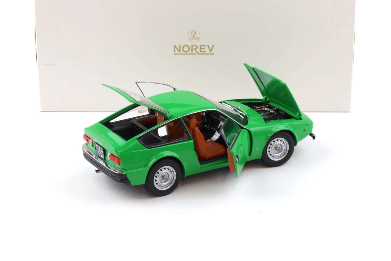 1/18 Norev 1969 Alfa Romeo Junior Zagato (Green) Diecast Car Model