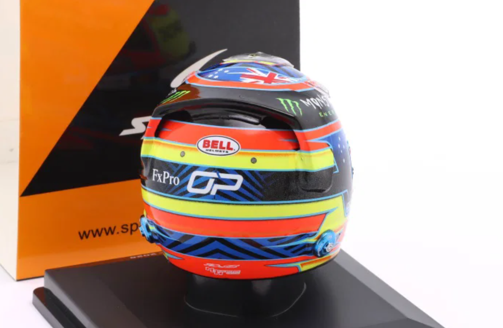 1/5 Spark 2026 Formula 1 McLaren Mastercard F1 Team Oscar Piastri Helmet Model