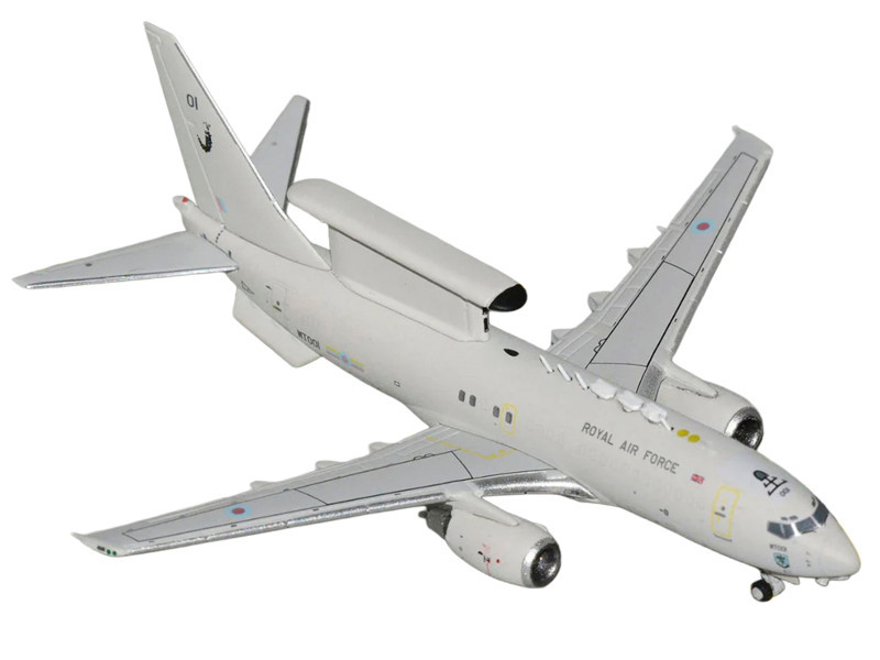 Boeing E-7A Wedgetail Aircraft "Royal Air Force" (WT001) Gray "Gemini Macs" Series 1/400 Diecast Model by GeminiJets