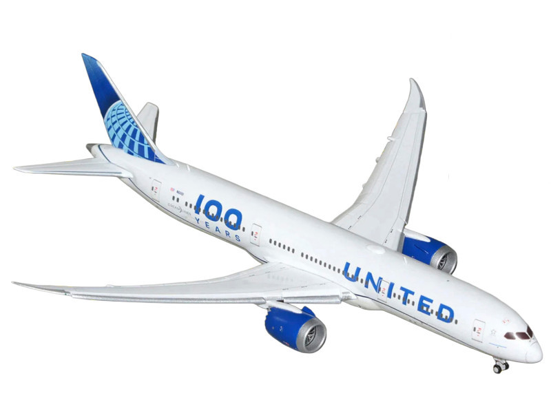 Boeing 787-9 Commercial Aircraft with Flaps Down 