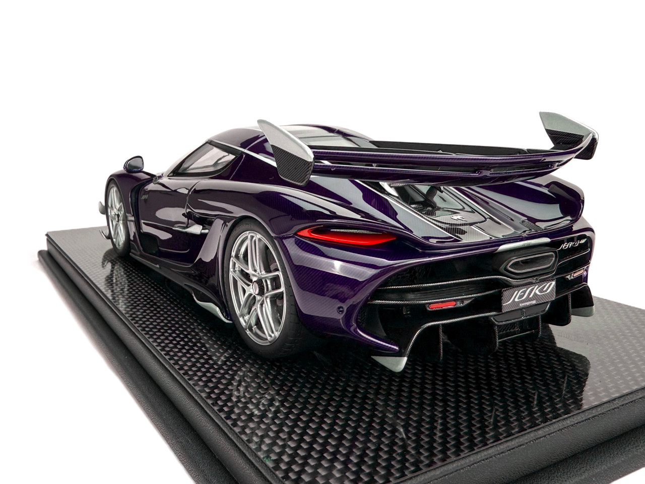 1/18 Frontiart Koenigsegg Jesko 7501 Purple Tinted Carbon Car Model Limited 100 Pieces