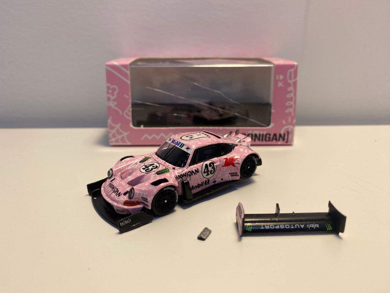 DAMAGED AS-IS 1/64 Spark 2022 Hoonipigasus Porsche 911 #43 Pikes Peak Ken Block Car Model