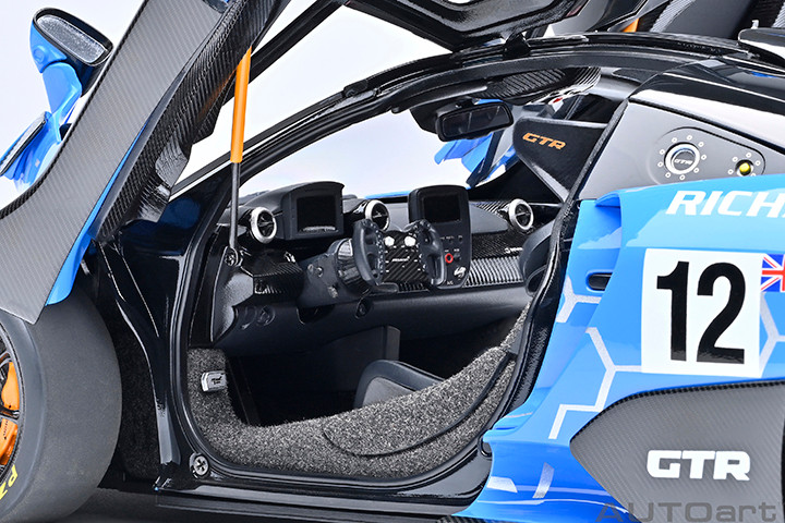 1/18 AUTOart McLaren Senna GTR Presentation Car #12 Car Model