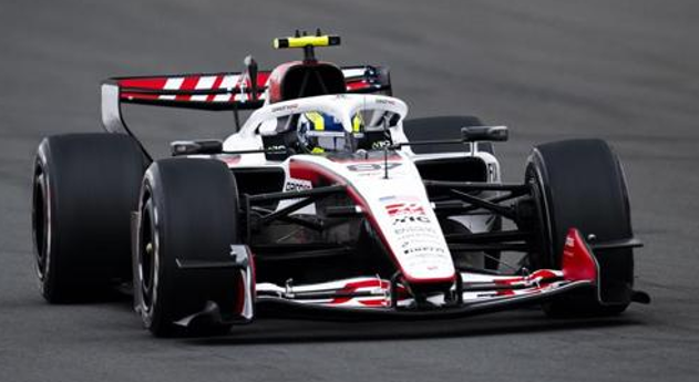 1/18 Spark 2026 Formula 1 TGR Haas F1 Team VF-26 No.87 5th Chinese GP 2026 Oliver Bearman Car Model