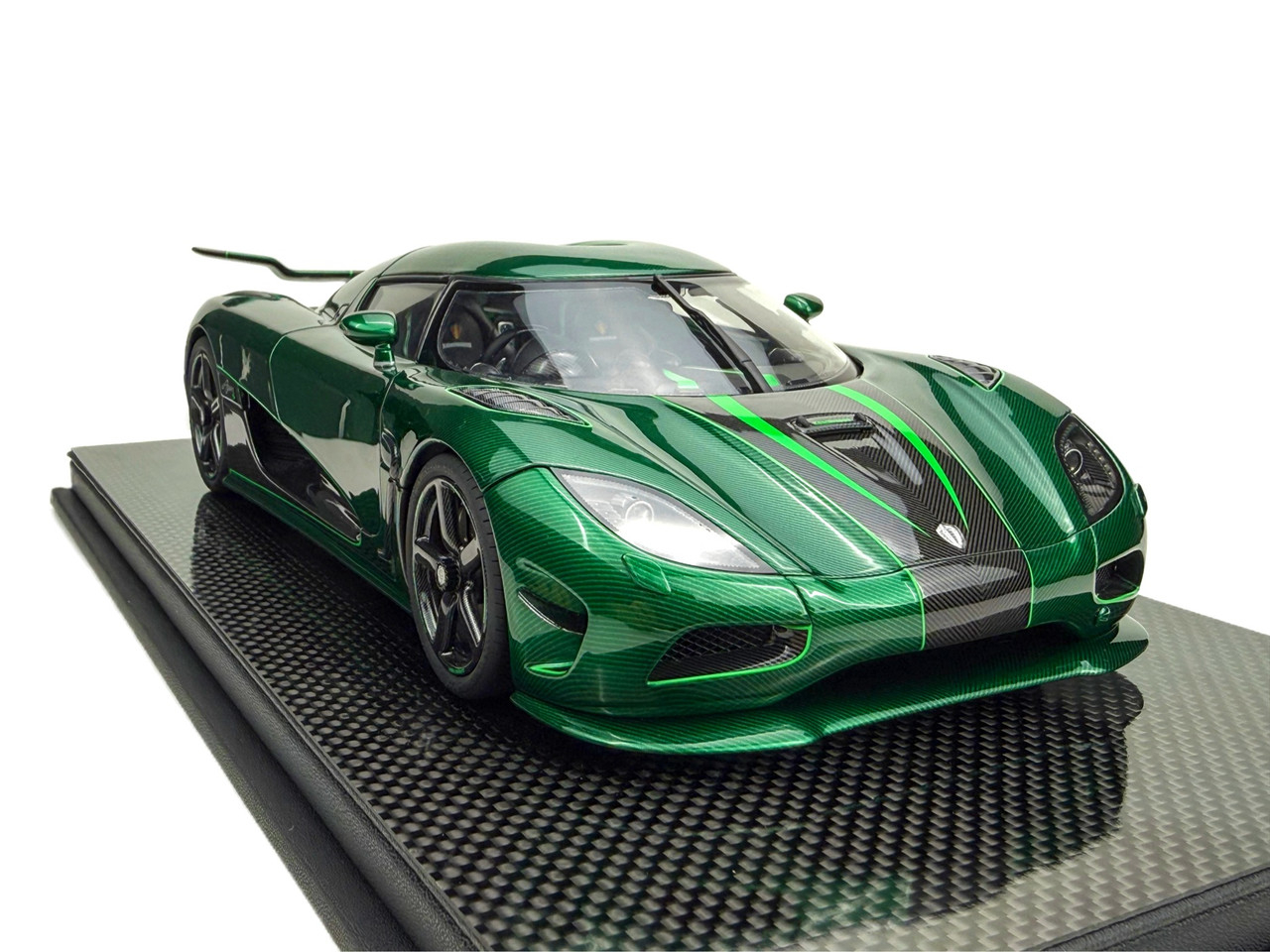 1/18 Frontiart Koenigsegg Agera S Goblin Green Carbon Full Open Resin Car Model Limited 50 Pieces