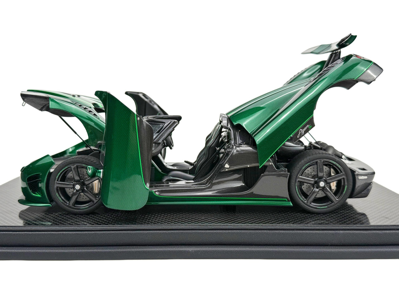 1/18 Frontiart Koenigsegg Agera S Goblin Green Carbon Full Open