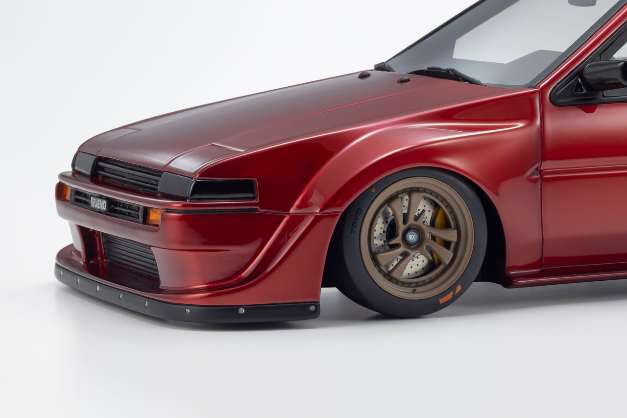 1/18 Kyosho Toyota Sprinter Trueno AE86 Khyzyl Saleem (Red) Car