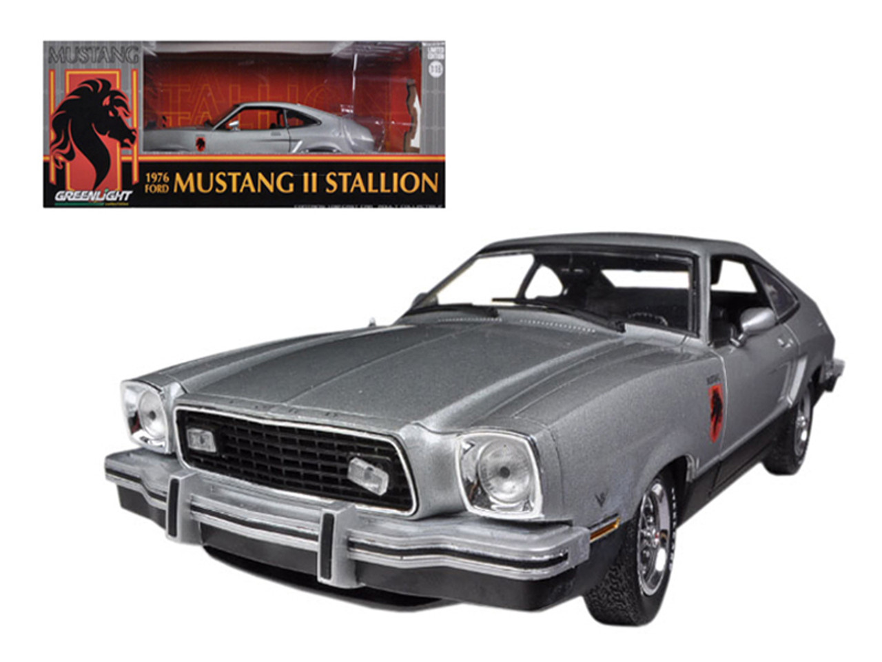 1/18 Greenlight 1976 Ford Mustang II Stallion Silver / Black Diecast Car Model