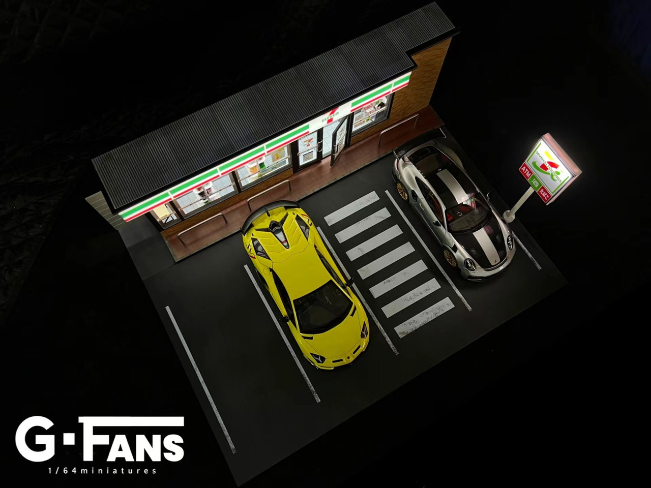 DAMAGED AS-IS 1/18 G-Fans 711 7-Eleven 7-11 Diorama with LED 4-Car Spot (Car models and Figures NOT included)