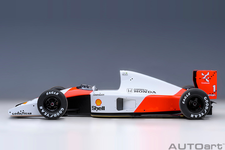 1/18 AUTOart 1991 Formula 1 McLaren Honda MP 4/6 Japanese GP Ayrton Senna #1 Car Model with Applicable "Marlboro" Decal