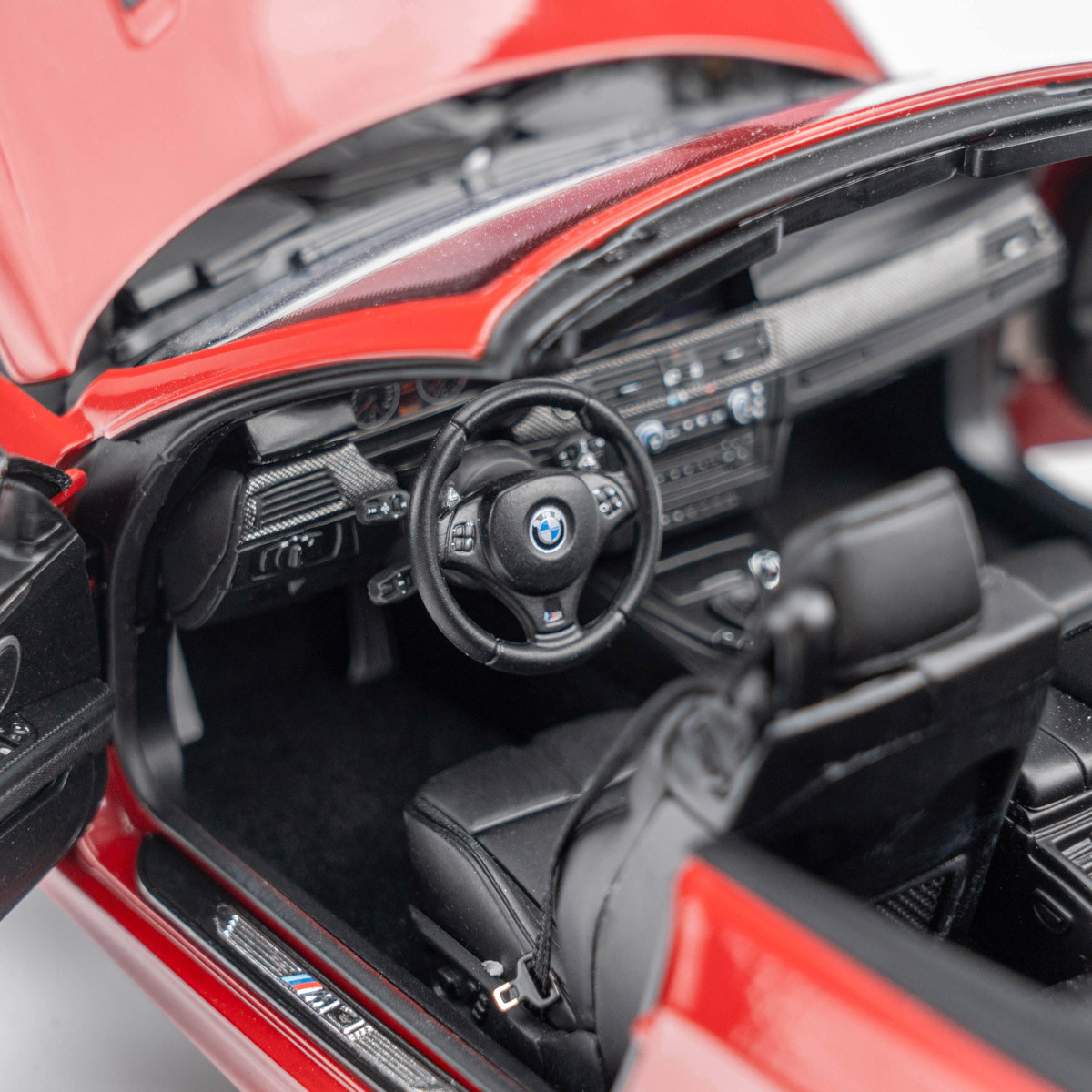 1/18 Kyosho 2006-2013 BMW M3 E93 Convertible (Melbourne Red