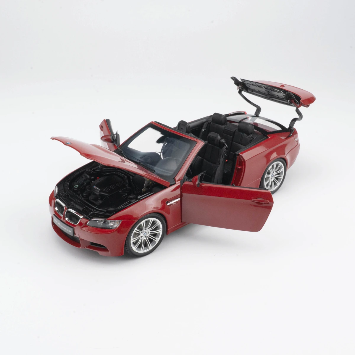 1/18 Kyosho 2006-2013 BMW M3 E93 Convertible (Melbourne Red