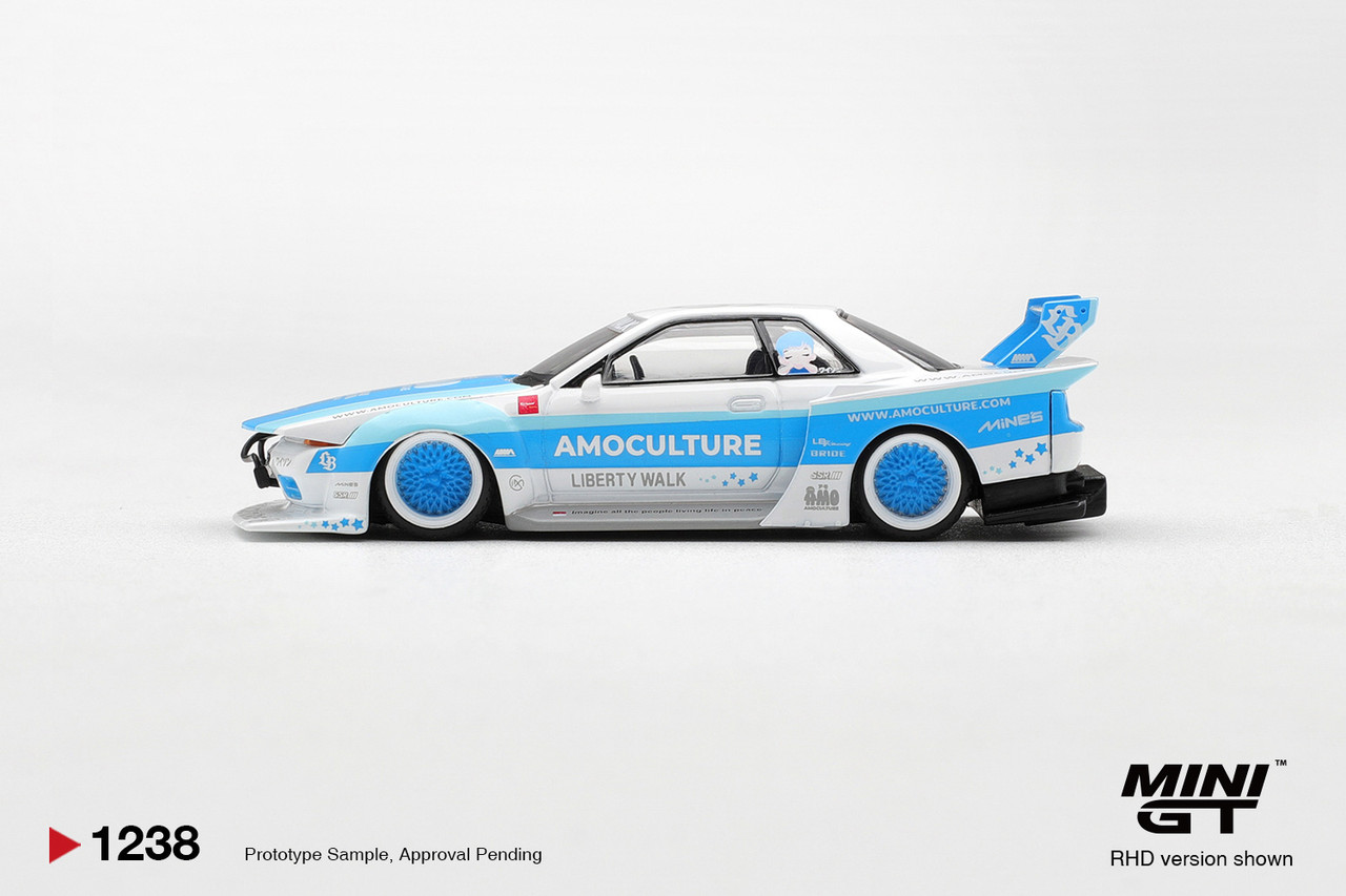 1/64 Mini GT Nissan Skyline GT-R (R32) LBWK Kaido Works AMOCULTURE