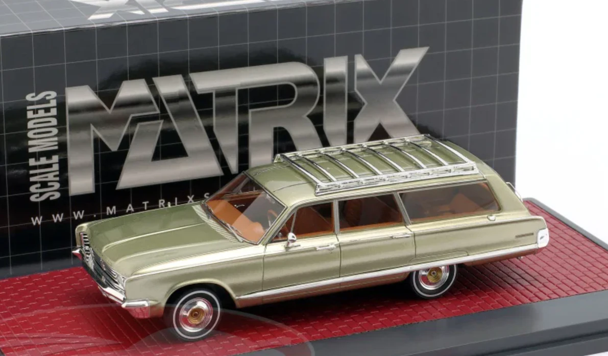 1/43 Matrix 1966 Chrysler Town & Country (Light Green Metallic) Car Model