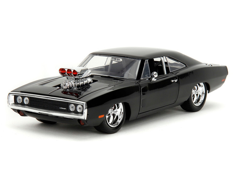 Dom's 1970 Dodge Charger R/T Black and Brian's Toyota Supra Orange