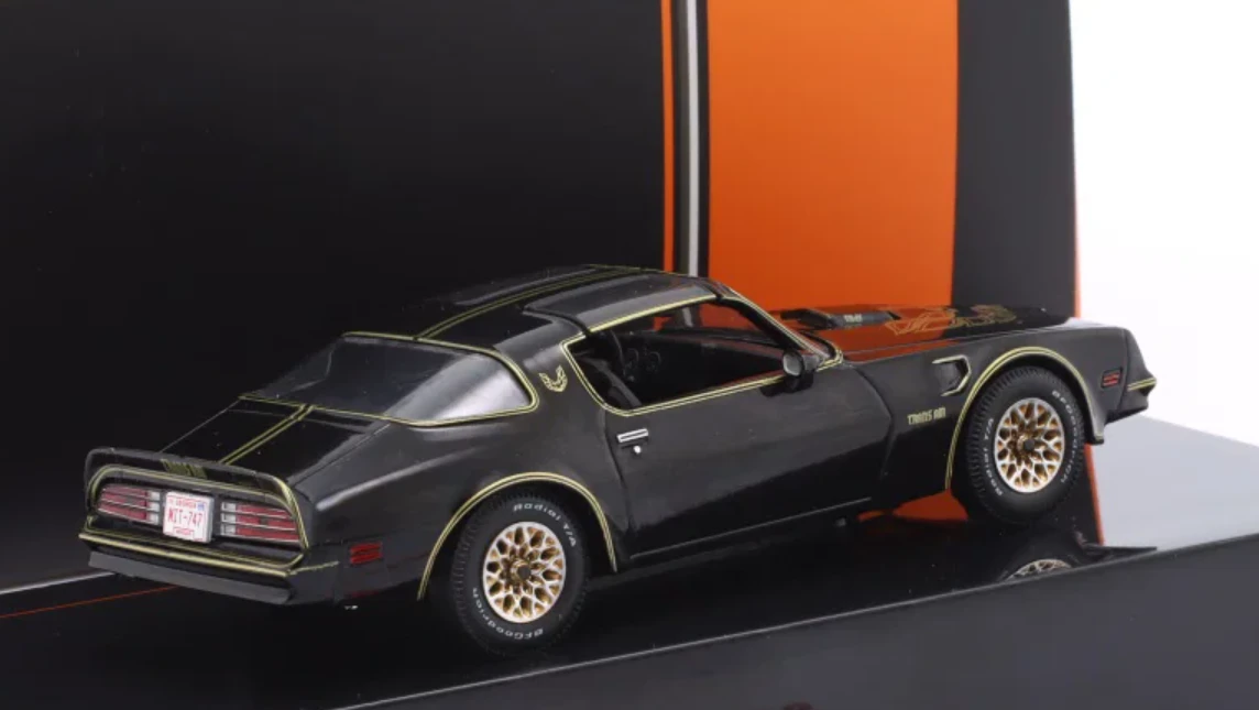 1/43 Ixo 1977 Pontiac Firebird Trans Am (Black) Diecast Car Model