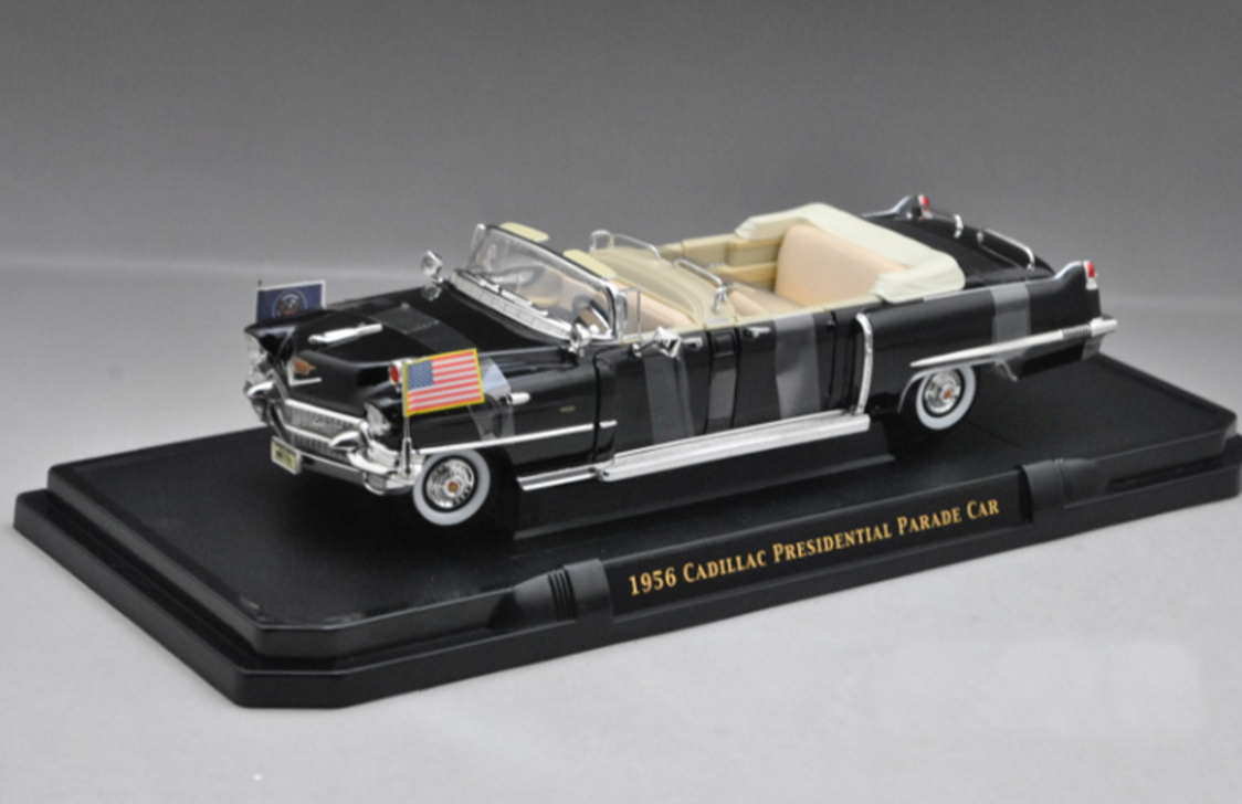 OPEN BOX LITTLE DUSTY AS-IS 1/24 Yatming 1956 Cadillac Presidential Parade Car Diecast Car Model