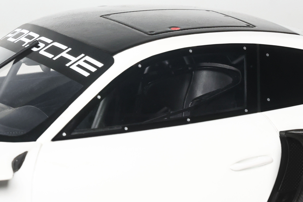 1/18 GT Spirit 2023 Porsche 911 (992.1) GT3 R Rennsport (White) Car Model
