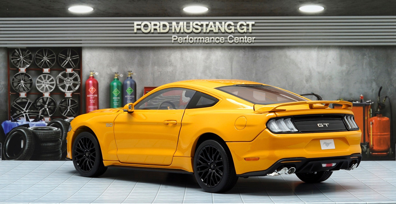 1/18 DiecastMaster 2019 Ford Mustang GT (RHD) Orange Diecast Car Model